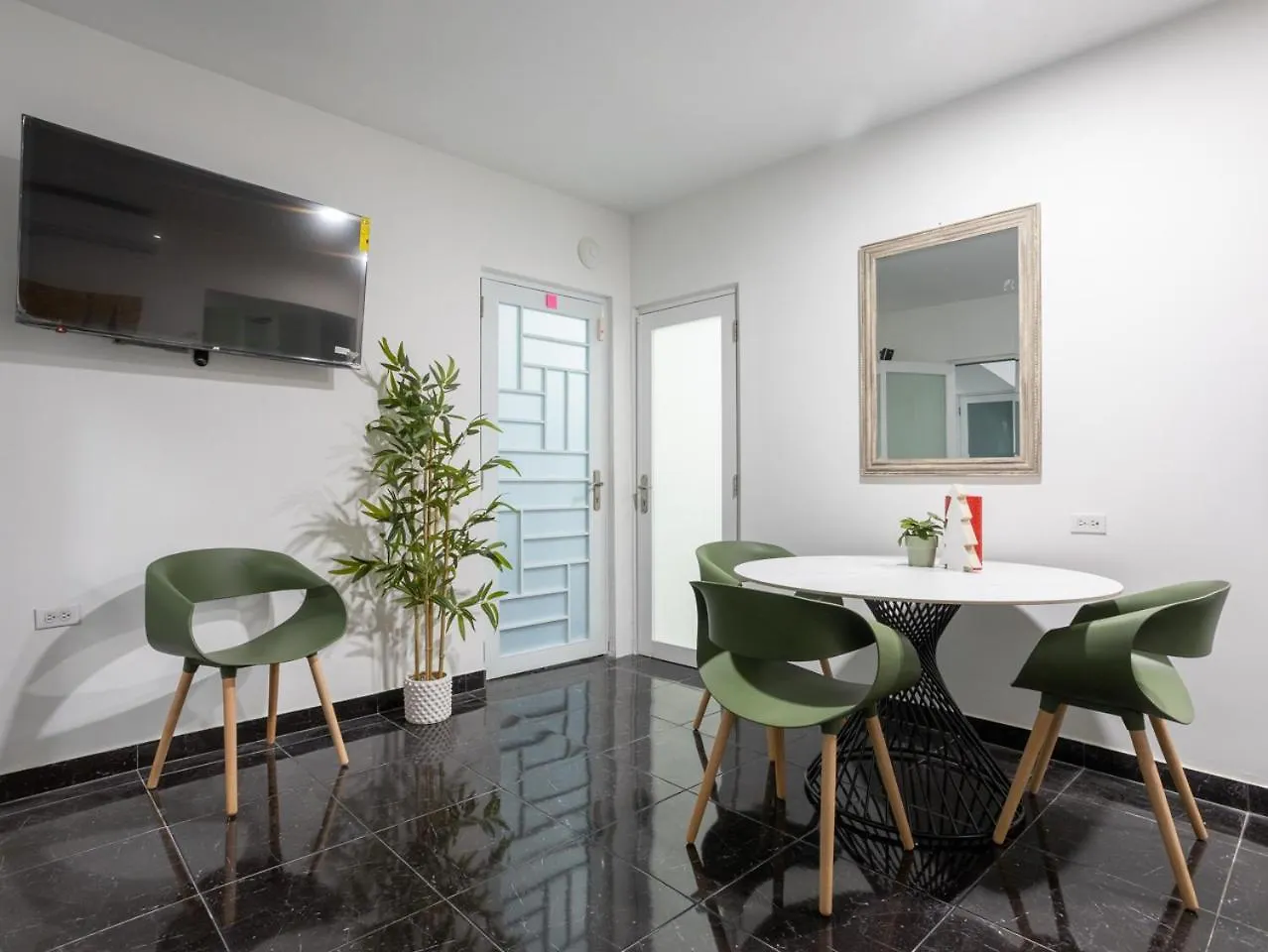 Apartment Casa De Verde Suites At Ocean Park San Juan