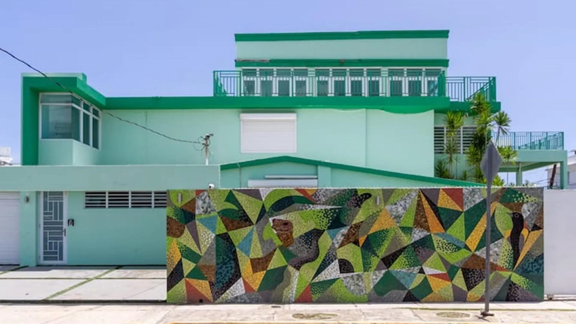 Casa De Verde Suites At Ocean Park contacts
